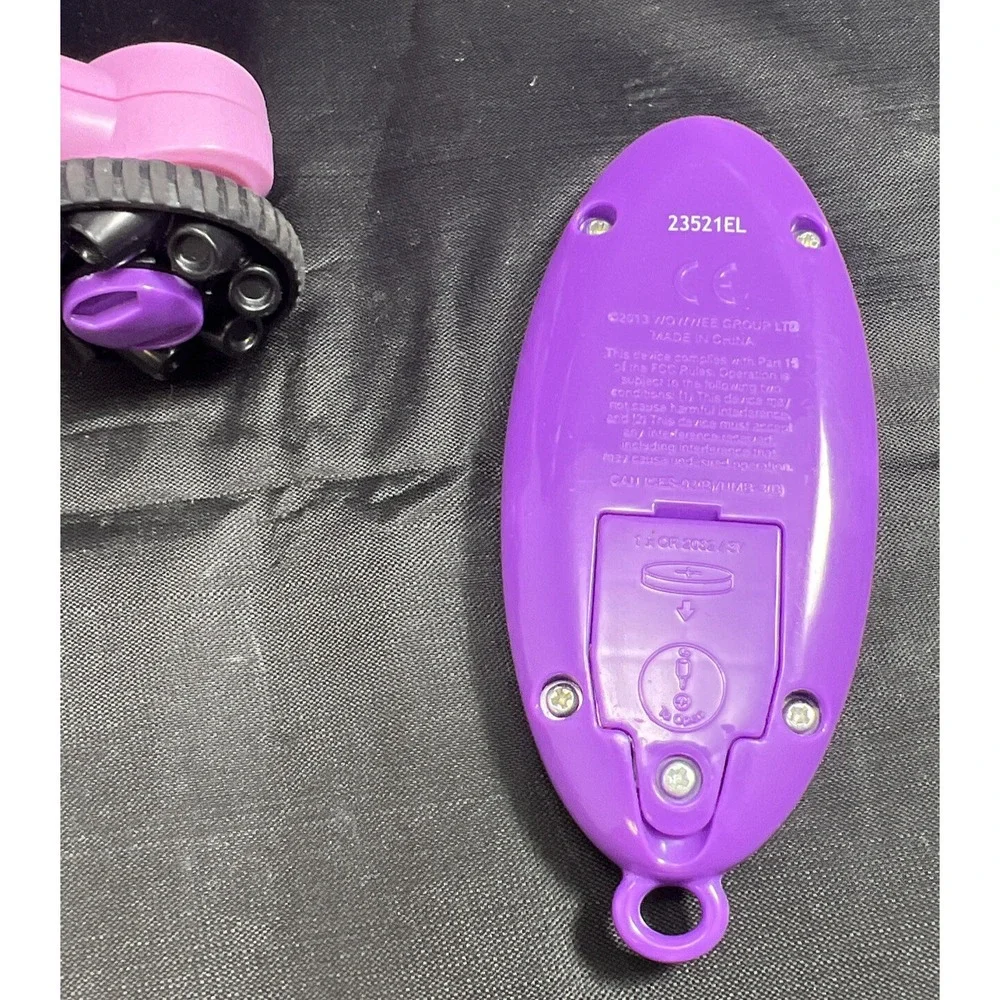 WowWee Chippies - Chippette Remote Control Robot Dog - Pink - Great Fun Kids Toy